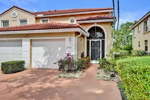 12434 Crystal Pointe Dr, Boynton Beach, FL 33437 - Photo 2