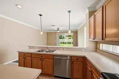421 Gazetta Way, West Palm Beach, FL 33413 - Photo 14