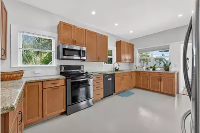 400 NE 5th Avenue, Pompano Beach, FL 33060 - Photo 16