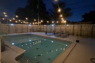 7932 Tropicana St, Miramar, FL 33023 - Photo 26