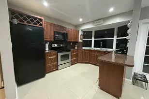 7932 Tropicana St, Miramar, FL 33023 - Photo 2