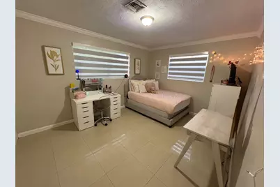 7932 Tropicana Street, Miramar, FL 33023 - Photo 20