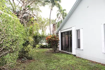 2583 NW 13th Street, Delray Beach, FL 33445 - Photo 24