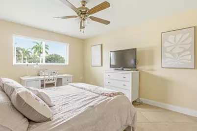 34 Colonial Club Drive #204, Boynton Beach, FL 33435 - Photo 8