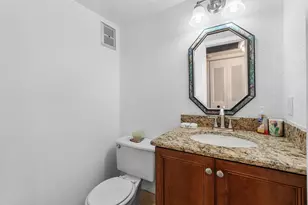 57 Canterbury, West Palm Beach, FL 33417 - Photo 14
