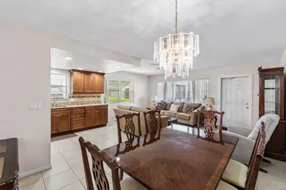 57 Canterbury, West Palm Beach, FL 33417 - Photo 1