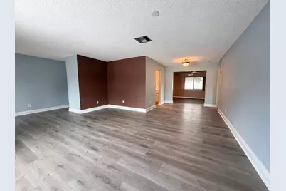 9605 NW 81st, Tamarac, FL 33321 - Photo 8
