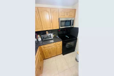 8920 Sunrise Lakes Boulevard #208, Sunrise, FL 33322 - Photo 6