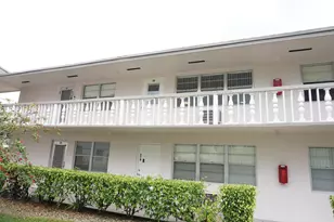 50 Canterbury B, West Palm Beach, FL 33417 - Photo 1