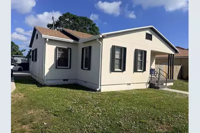 443 Wilder Street, West Palm Beach, FL 33405 - Photo 2
