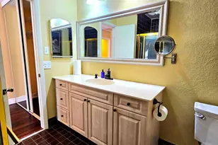566 Village Lake Dr, Weston, FL 33326 - Photo 16