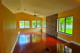 566 Village Lake Dr, Weston, FL 33326 - Photo 6