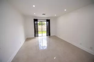 110 NW 6th Ave, Dania Beach, FL 33004 - Photo 32