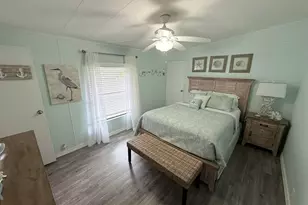 225 W 2nd Ct, Key Largo, FL 33037 - Photo 12
