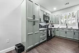 357 River Bluff Ln, Royal Palm Beach, FL 33411 - Photo 8