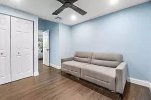 357 River Bluff Ln, Royal Palm Beach, FL 33411 - Photo 24