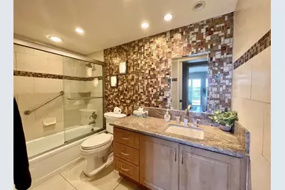 4032 Newcastle B, Boca Raton, FL 33434 - Photo 10
