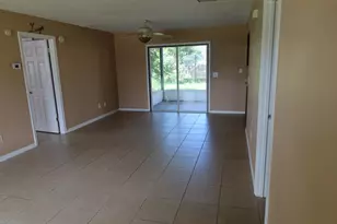 601 SE Polynesian Ave, Port Saint Lucie, FL 34983 - Photo 10