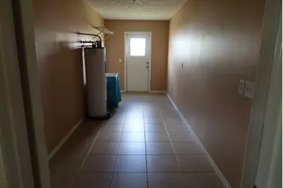 601 SE Polynesian Avenue, Port Saint Lucie, FL 34983 - Photo 8
