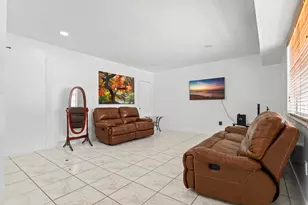 1450 W 37th St, Hialeah, FL 33012 - Photo 18