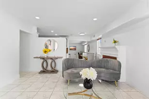 1450 W 37th St, Hialeah, FL 33012 - Photo 10