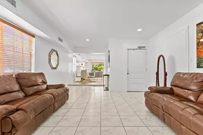 1450 W 37th Street, Hialeah, FL 33012 - Photo 14