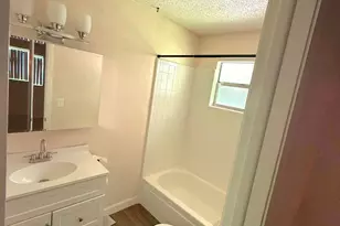 2466 44th Ave, Vero Beach, FL 32966 - Photo 10
