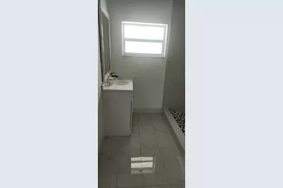 6802 NW 74th Place, Tamarac, FL 33321 - Photo 24