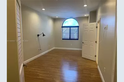 9265 NW 16th Street, Pembroke Pines, FL 33024 - Photo 16