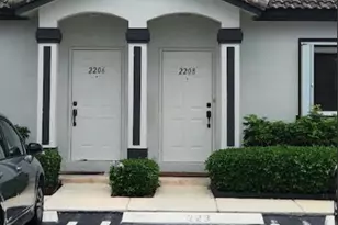 2208 SE 24th Pl, Homestead, FL 33035 - Photo 1