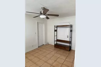 807 Phippen Waiters Road #2, Dania Beach, FL 33004 - Photo 4