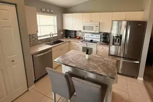 458 SW Talquin Ln, Port Saint Lucie, FL 34986 - Photo 8