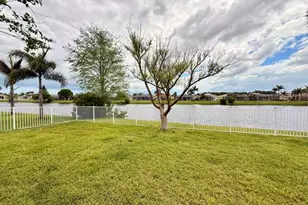 458 SW Talquin Ln, Port Saint Lucie, FL 34986 - Photo 32