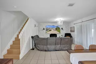 1488 SW 47th Ave, Deerfield Beach, FL 33442 - Photo 10