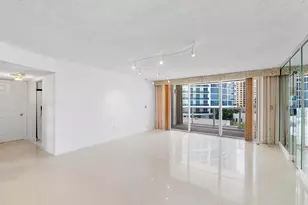 2751 S Ocean Dr, Hollywood, FL 33019 - Photo 4