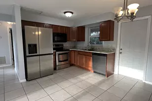 8502 Sunset Dr, Palm Beach Gardens, FL 33410 - Photo 2