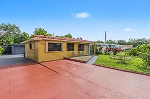 6417 SW 23rd St, Miramar, FL 33023 - Photo 2