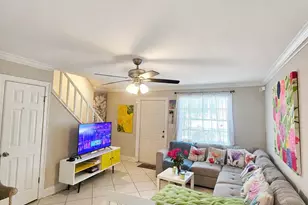 2018 S 10th St, Fort Pierce, FL 34950 - Photo 4