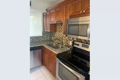 4236 Deste #108, Lake Worth, FL 33467 - Photo 2
