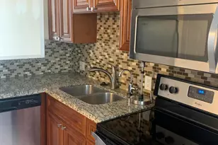 4236 Deste, Lake Worth, FL 33467 - Photo 2