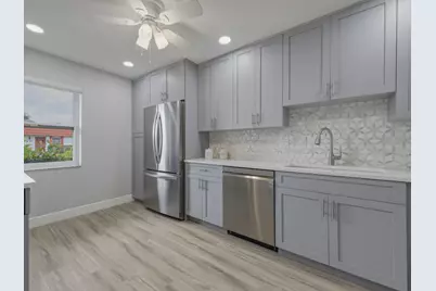 5800 W Fernley Dr W #9, Greenacres, FL 33415 - Photo 6