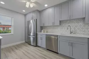 5800 W Fernley Dr W, Greenacres, FL 33415 - Photo 6