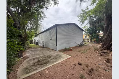 10548 W Sandalfoot Blvd, Boca Raton, FL 33428 - Photo 2