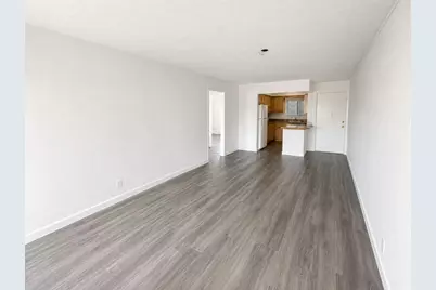 510 Lake Shore Drive #5, West Palm Beach, FL 33403 - Photo 2