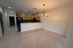 114 Owl Pointe Cir, Jupiter, FL 33458 - Photo 2