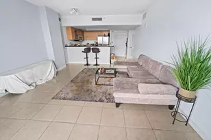 140 S Dixie Hwy, Hollywood, FL 33020 - Photo 2