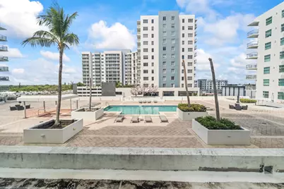 140 S Dixie Highway #813, Hollywood, FL 33020 - Photo 16