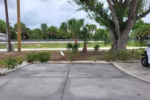 1013 9th St, Okeechobee, FL 34974 - Photo 8