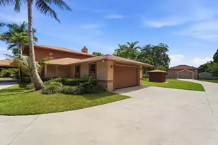 24210 SW 122nd Ave SW, Homestead, FL 33032 - Photo 6