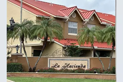 18338 NW 68th Avenue #B, Hialeah, FL 33015 - Photo 2